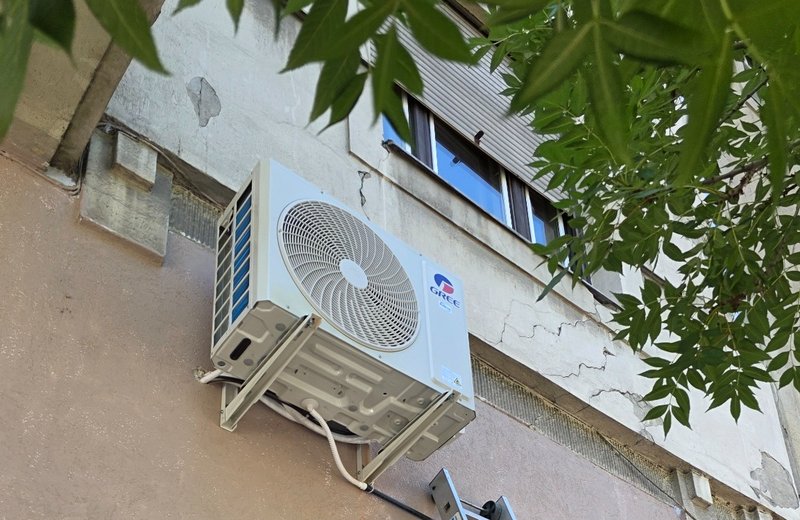 Gree klíma kültéri egység szakszerű telepítése